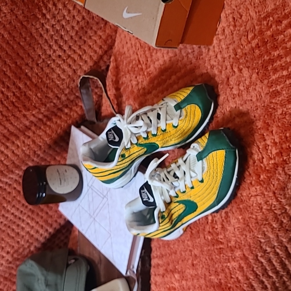 Nike Zoom Waffle Racer Yellow & Green Sz 4